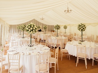 wedding marquee by oakleaf marquees